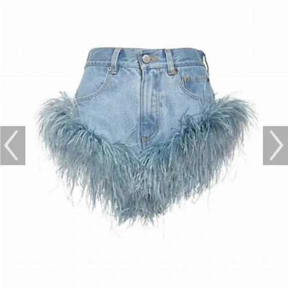 COPY - Area frayed denim feather Hot shorts